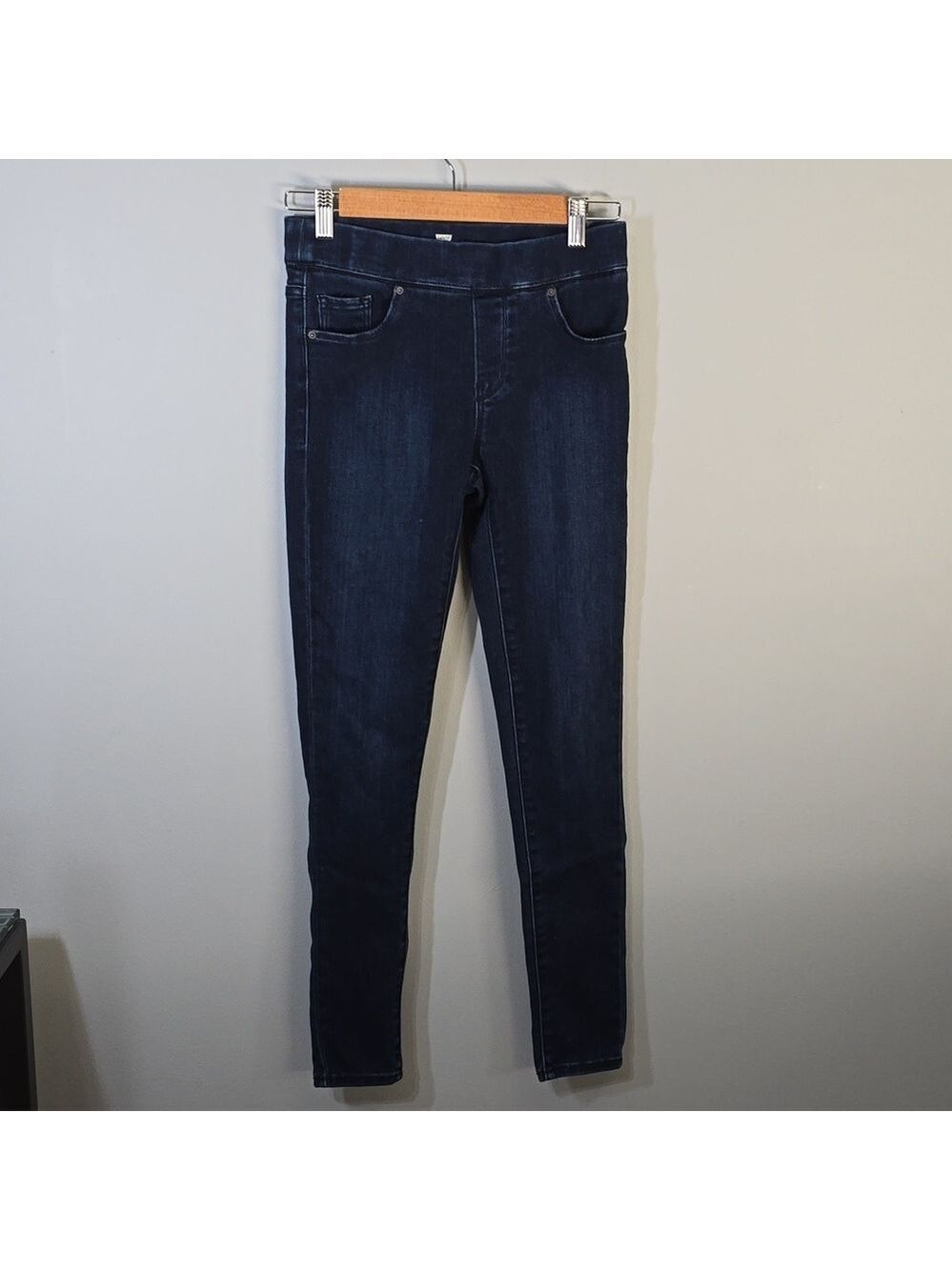 Levi's Jeans Women's Size 0 Size 25 Blue‎ Pull On Elastic Waist